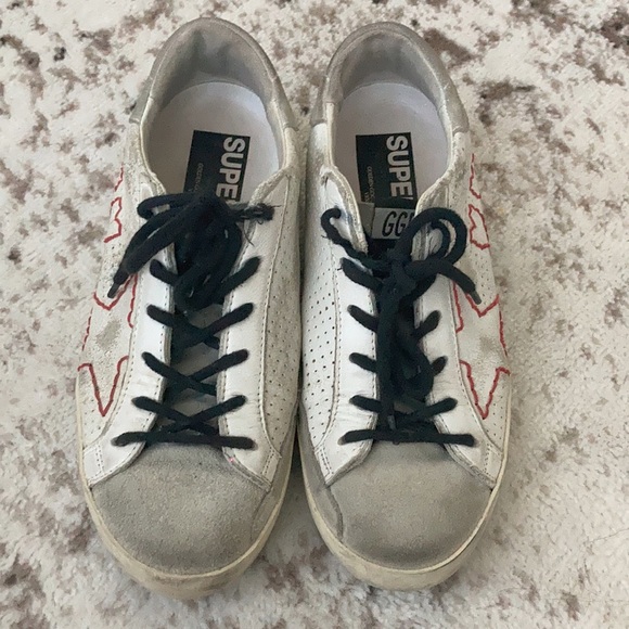 Authentic Golden Goose superstars Red Stitched Hearts - Picture 3 of 8